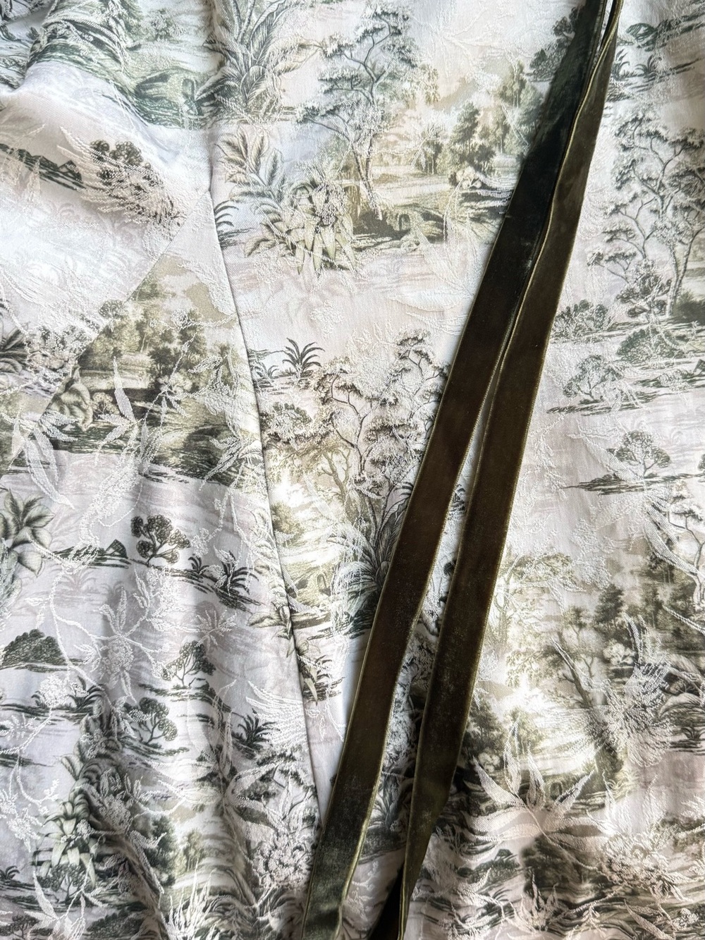 ANTONIO MELANI Ivory Toile High-Low Maxi Dress with Olive Sash - Picture 6 of 6